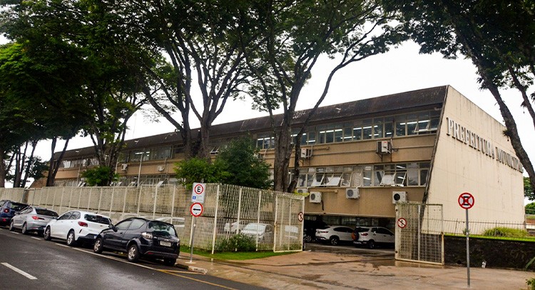 Prefeitura e CIEE iniciam processo seletivo de estagiários