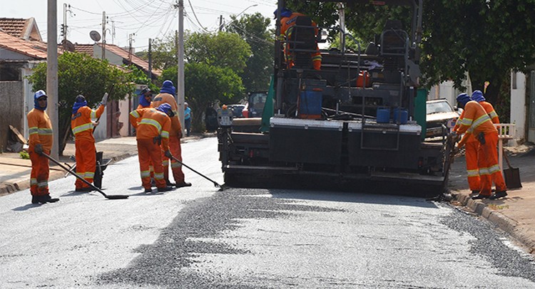 Infraestrutura publica licitação para recapeamento de ruas e avenidas