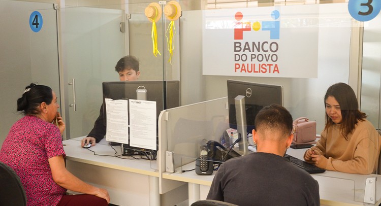 Banco do Povo soma quase R$ 1 milhão em empréstimos no 1º semestre
