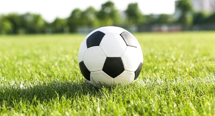 Campeonatos de Futebol têm 22 jogos neste fim de semana