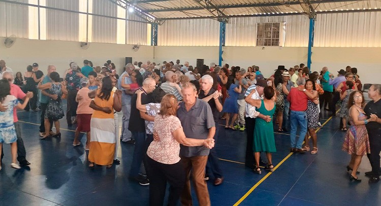 Semana de Valorização do Idoso terá palestras e baile