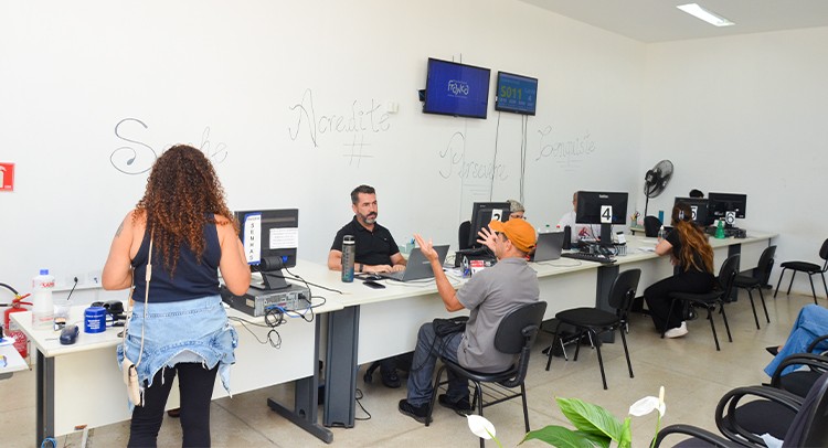 'Emprega Franca' oferece 128 oportunidades de trabalho