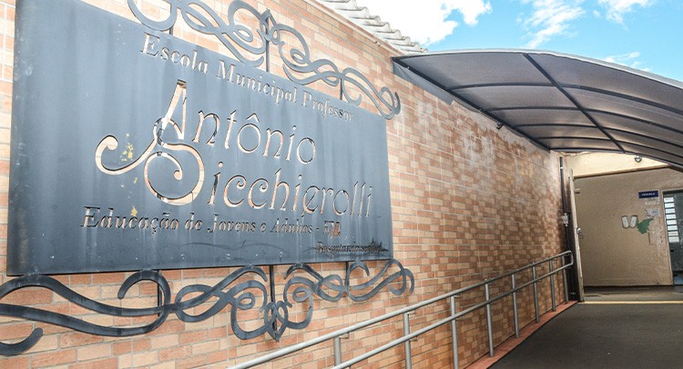 Educação abre inscrições para o Programa 'Cursinho Popular'