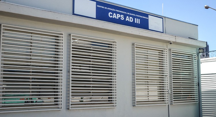 Saúde e CAPS Renascer promovem ações do 'Fevereiro Vermelho'