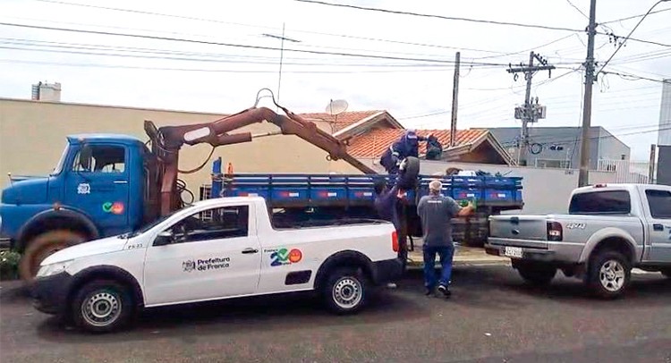 3,2 toneladas de materiais são recolhidas no 'Arrastão da Dengue'