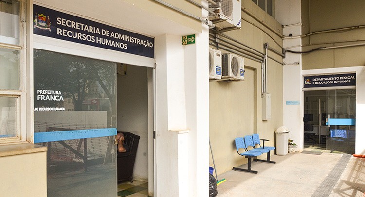 Administração divulga gabaritos das provas objetivas dos concursos nesta terça-feira