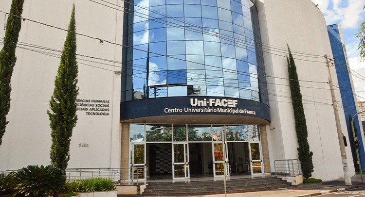 Prefeitura e Sebrae promovem palestra para mulheres