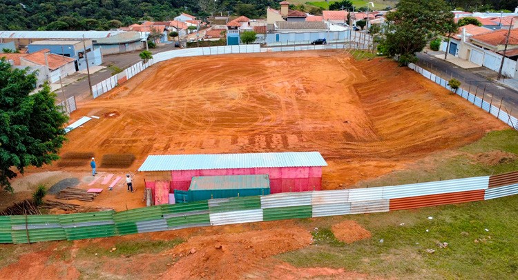 Prefeitura inicia obras da nova creche no Residencial Samel Park