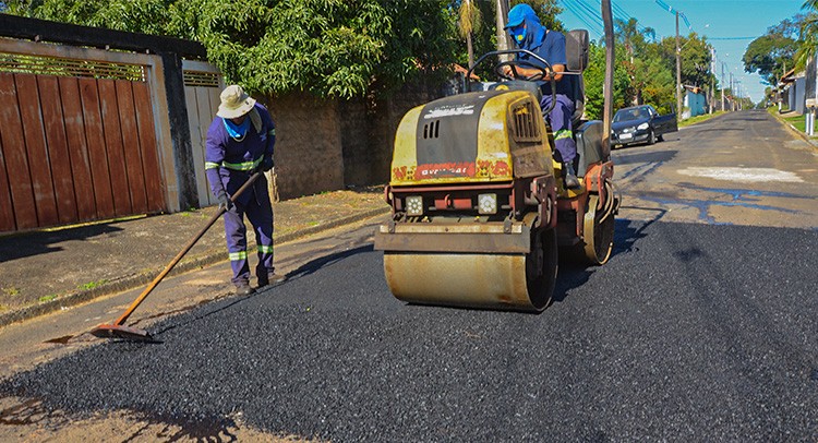 Operação ‘Tapa-Buraco’ encerra julho com serviços em diferentes regiões da cidade