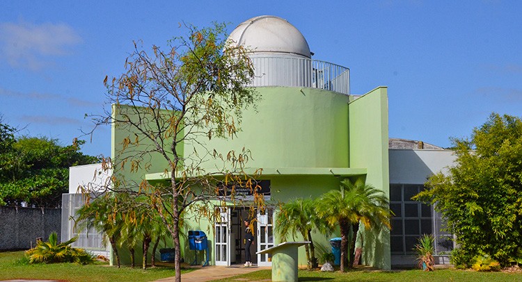Espaço de Difusão Científica retoma atividades com visitas gratuitas e Luau Astronômico