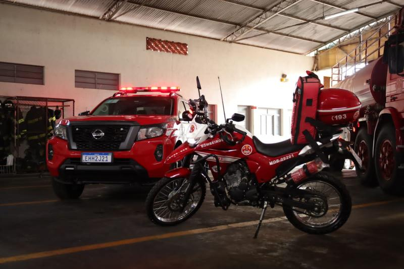 Prefeitura entrega novas viaturas para o Corpo de Bombeiros
