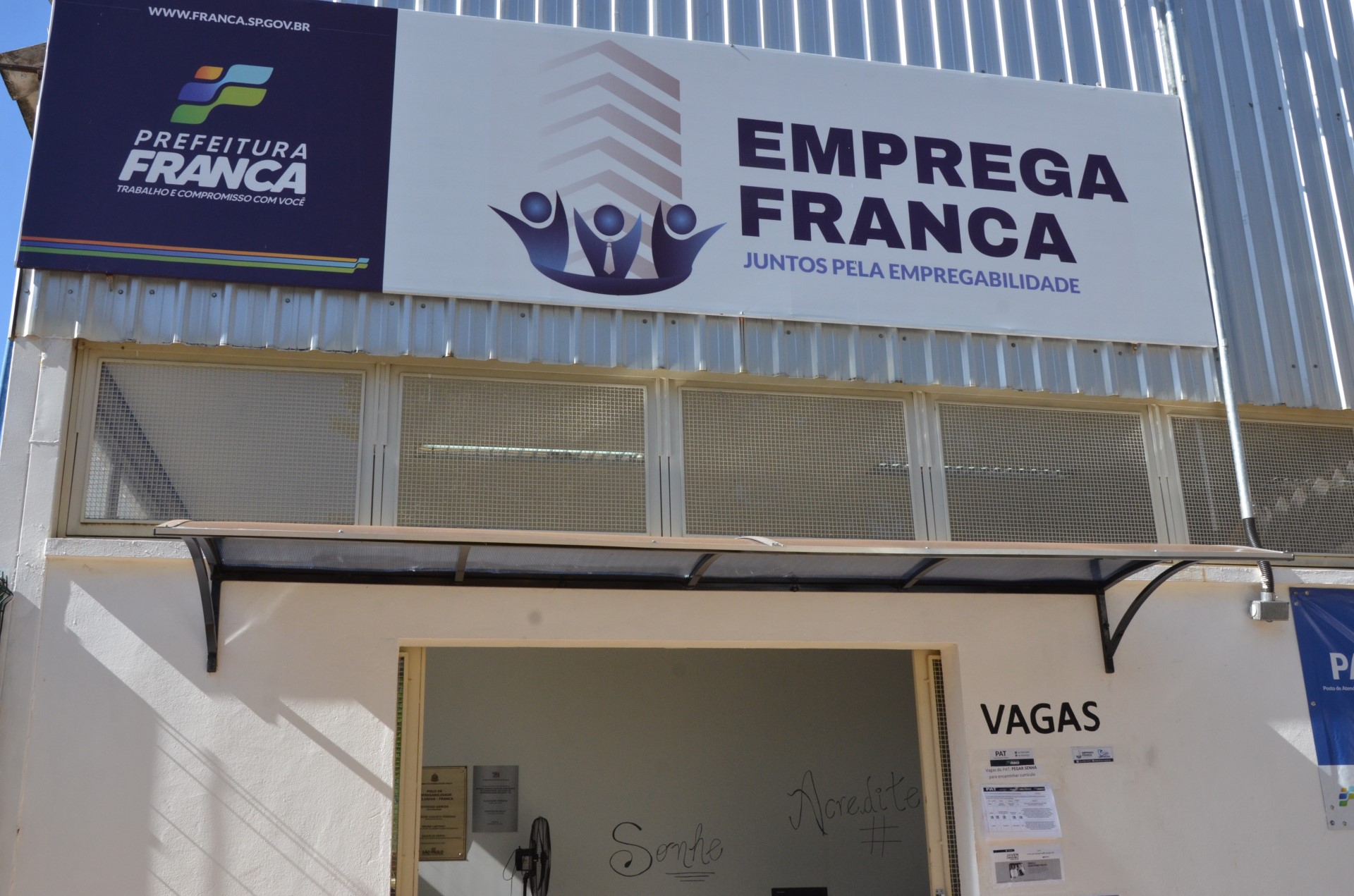 Emprega Franca e PAT oferecem 185 vagas de trabalho