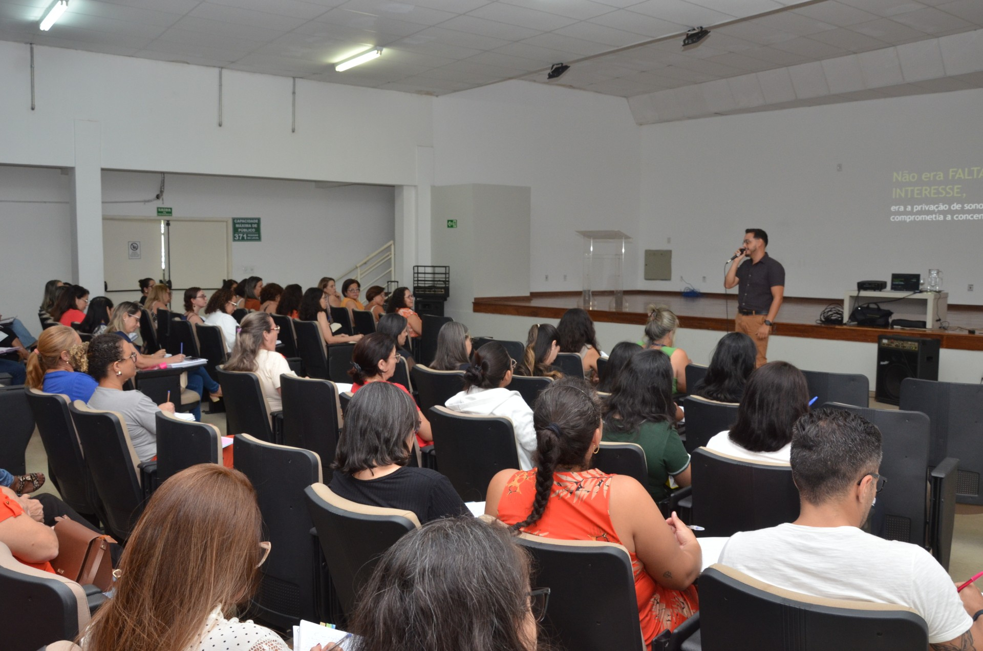 Educação inicia Ciclo de Palestras sobre Transtornos e seus Impactos na Aprendizagem dos Estudantes