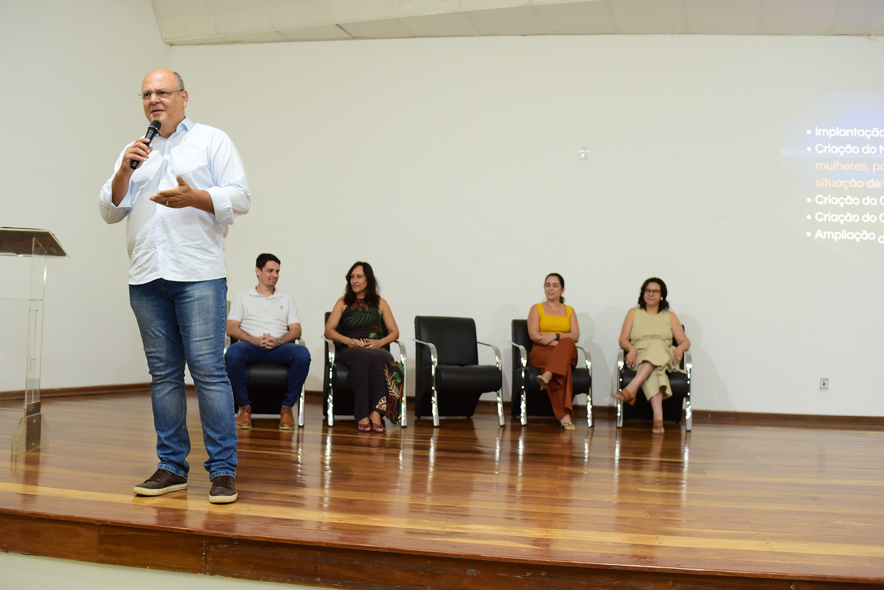 Auditório da Educação recebe Encontro Intersetorial