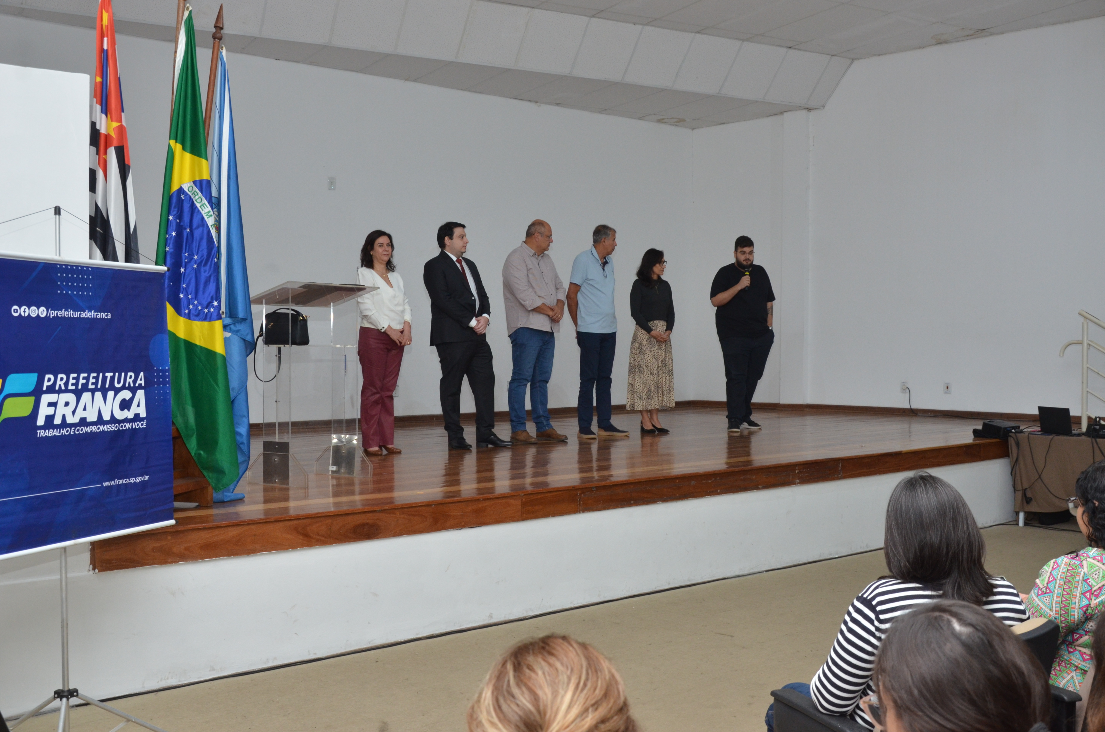 Prefeitura apresenta o Plano Municipal da Primeira Infância