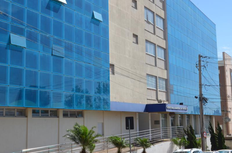 Educação alerta para reavaliação do Bolsa Universidade