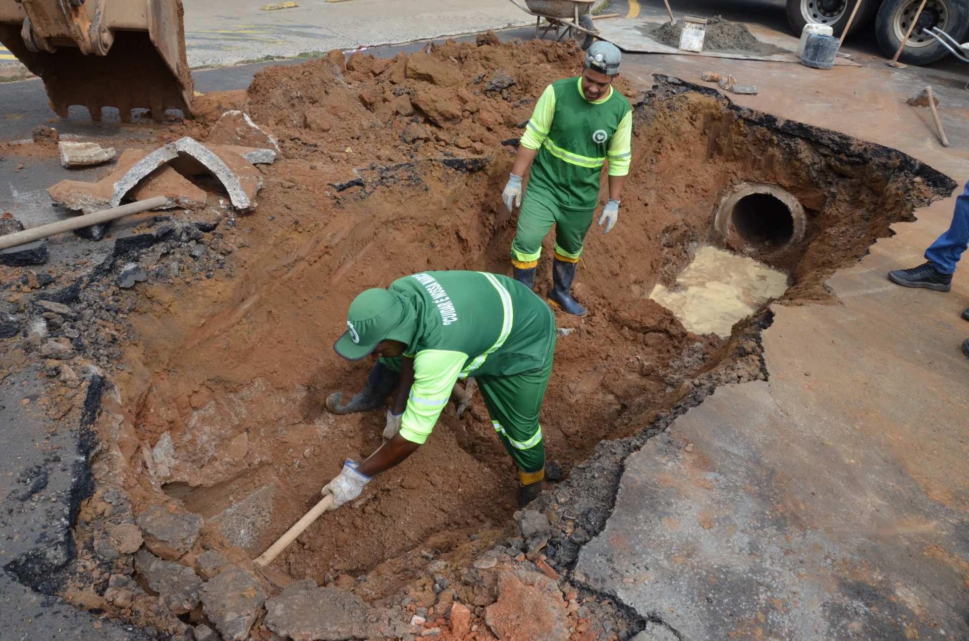 Prefeitura recupera galerias no Bairro São José