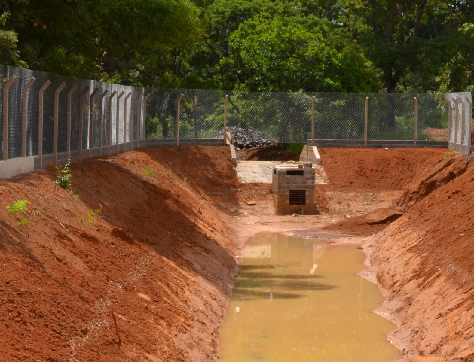 Emdef segue com obras no Parque dos Trabalhadores