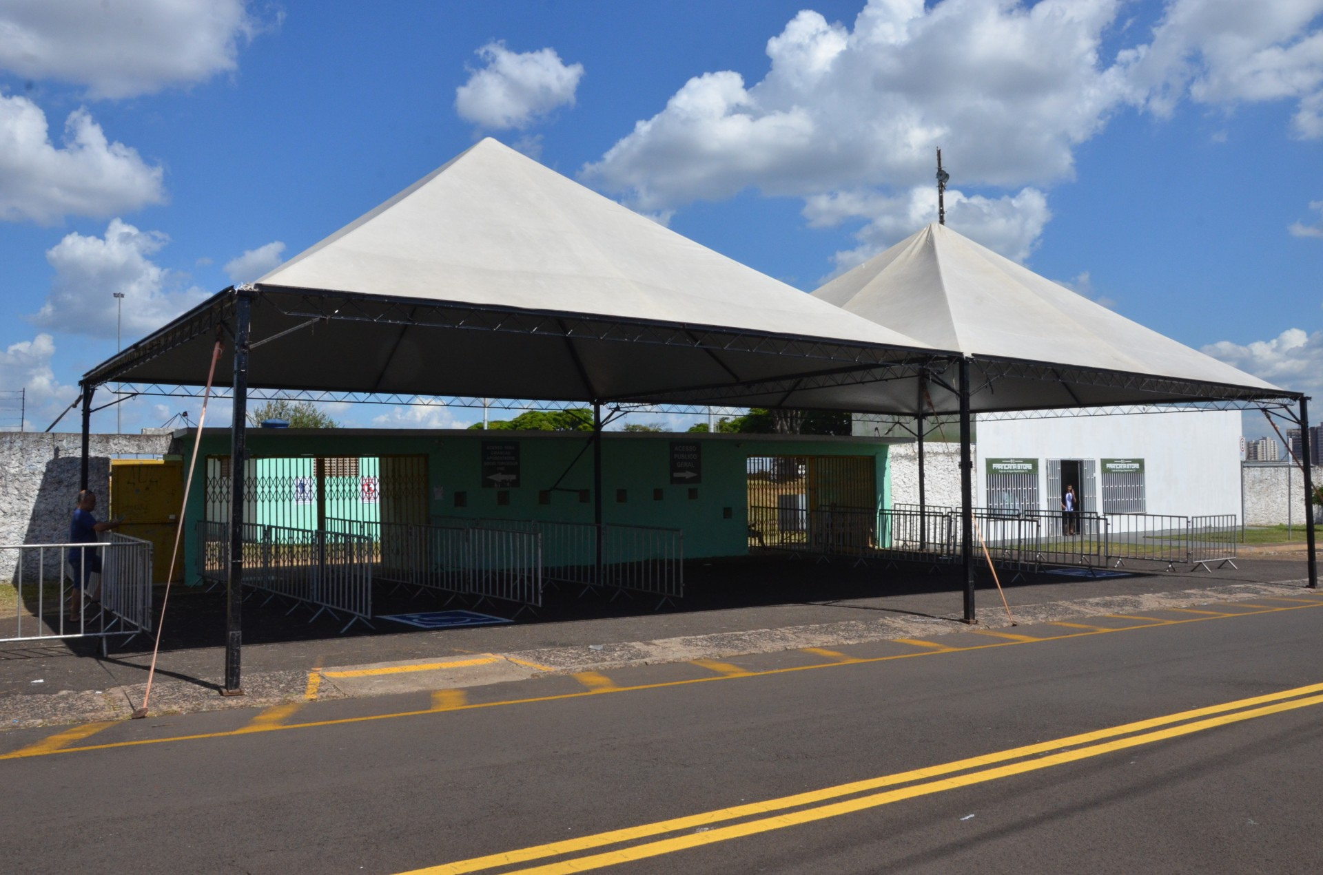 Prefeitura disponibiliza linhas de ônibus especiais para jogo da Francana