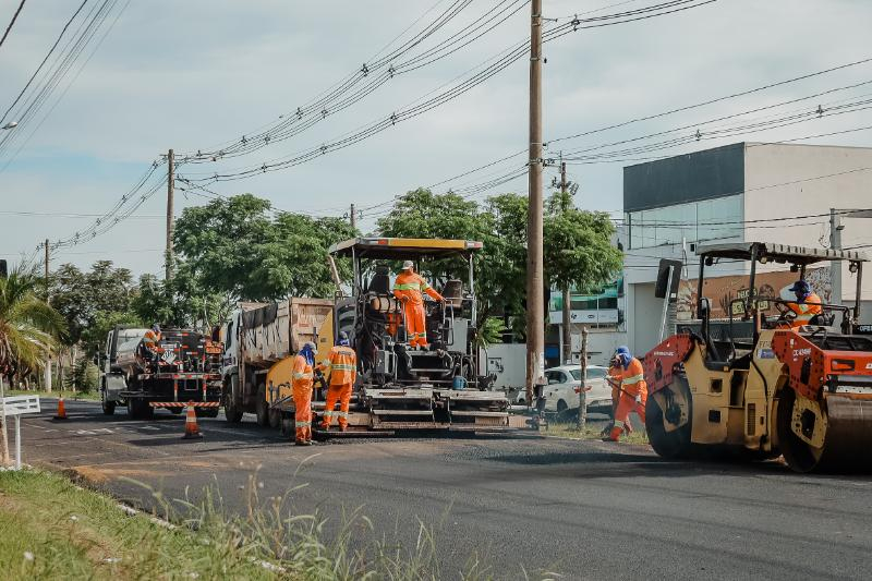 Concluído o recapeamento da Avenida Chafic Facury