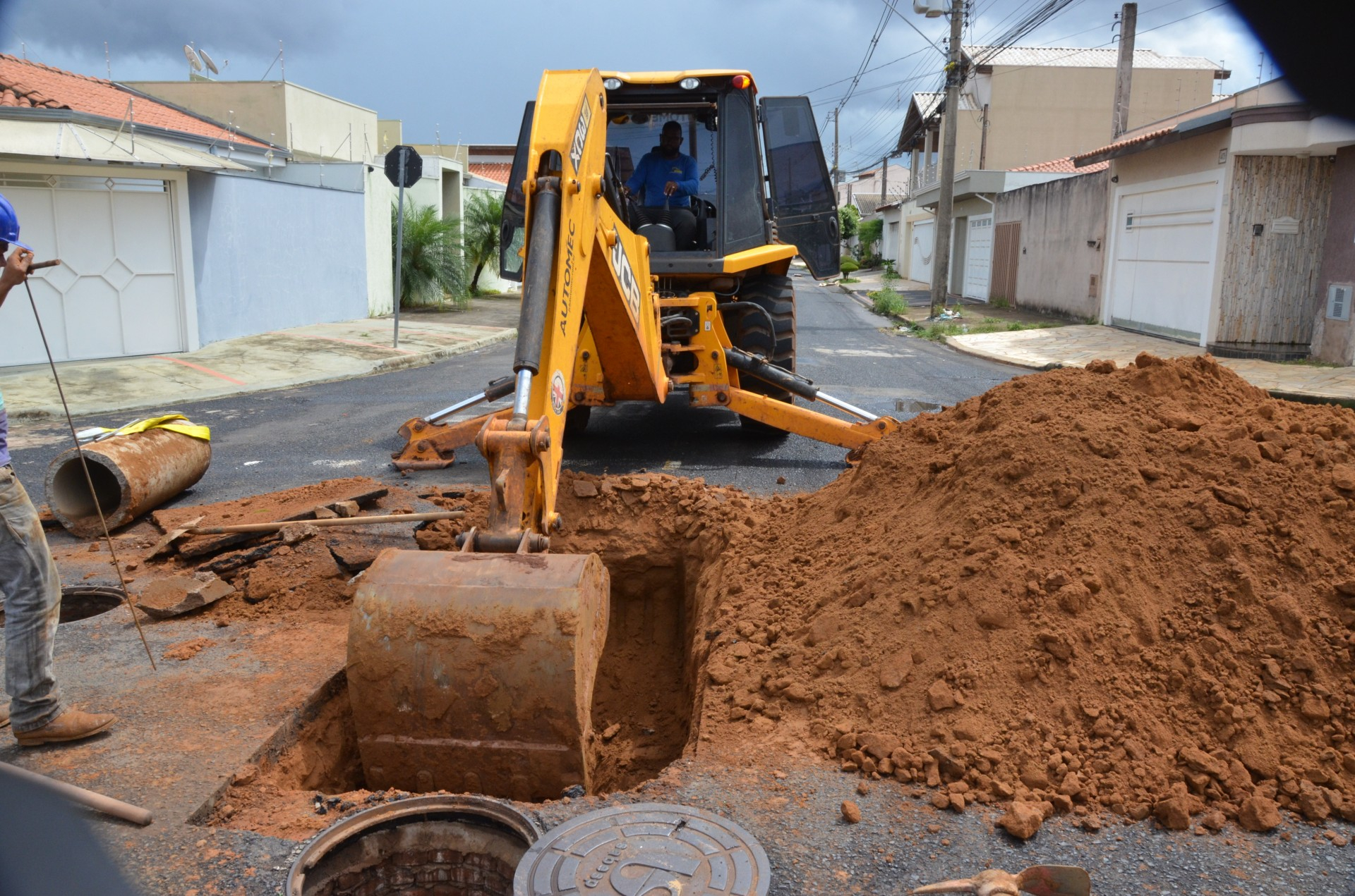 Prefeitura inicia obras de drenagem no Franville e Jardim Palestina