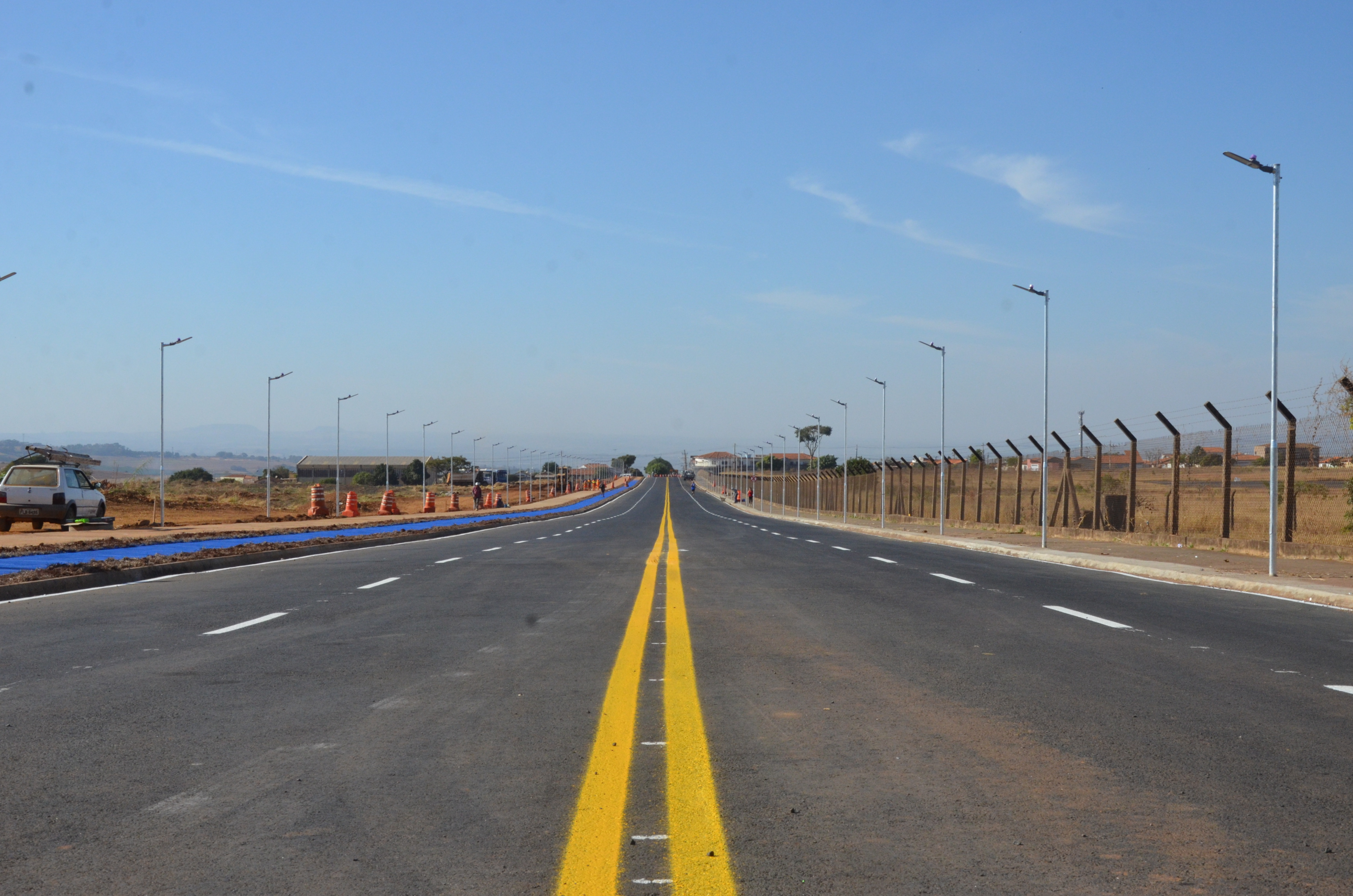 Prefeitura entrega ampliação e revitalização da avenida Euclides Vieira Coelho