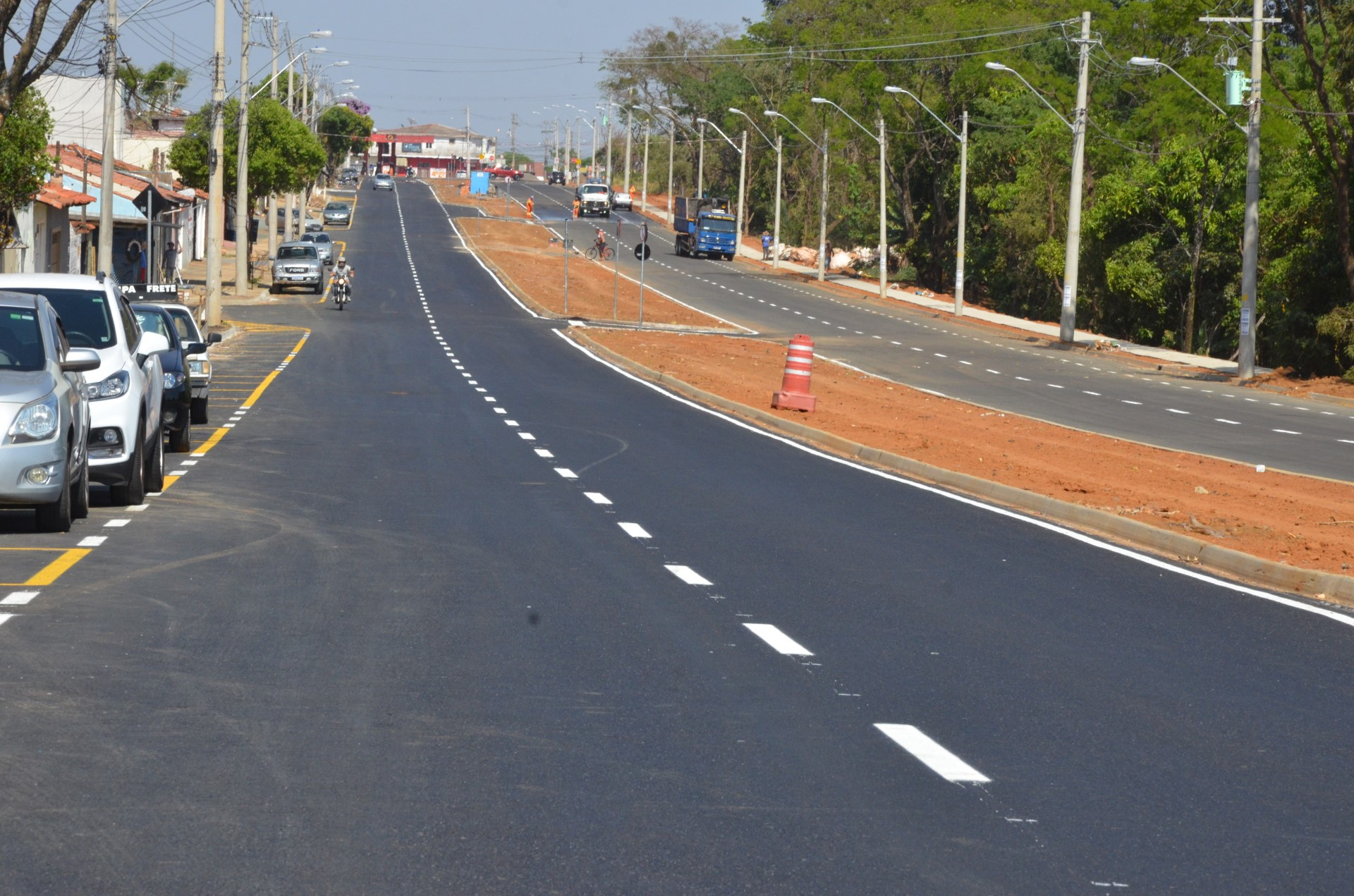 Prefeitura libera trânsito na avenida Geralda Rocha Silva