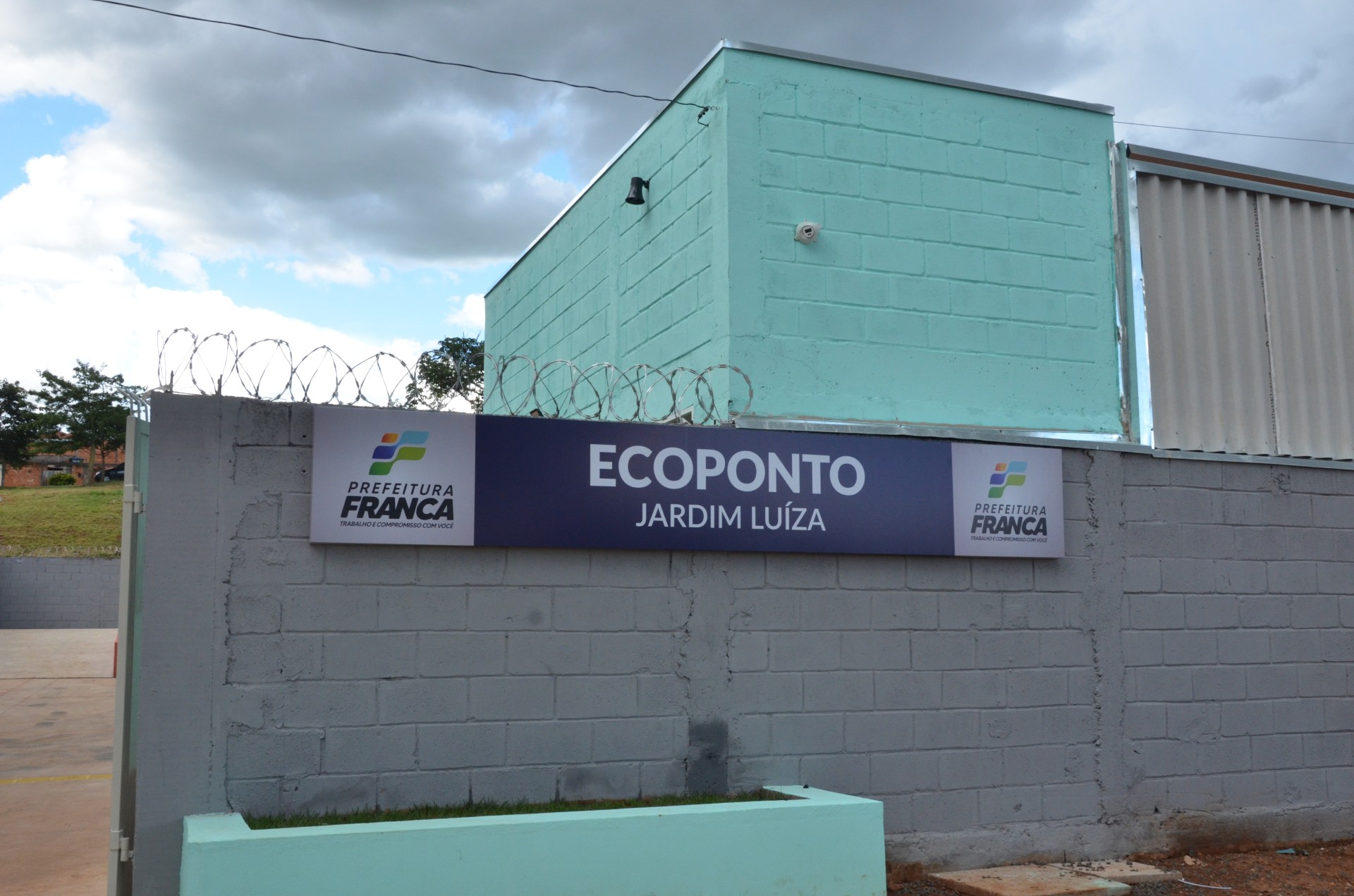 Ecoponto no Jardim Luíza II é inaugurado