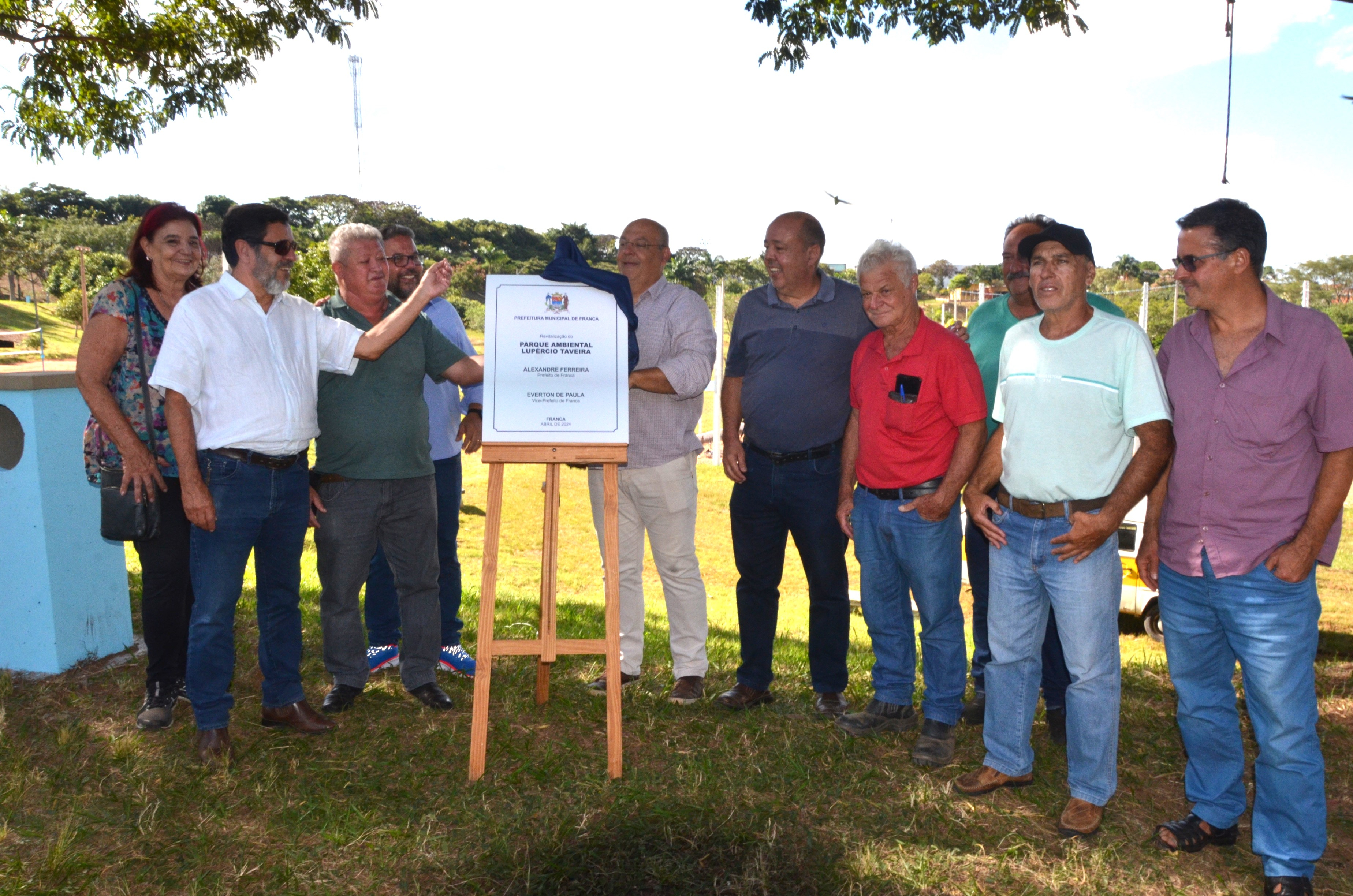 Prefeitura entrega revitalização do Parque Ambiental Lupércio Taveira
