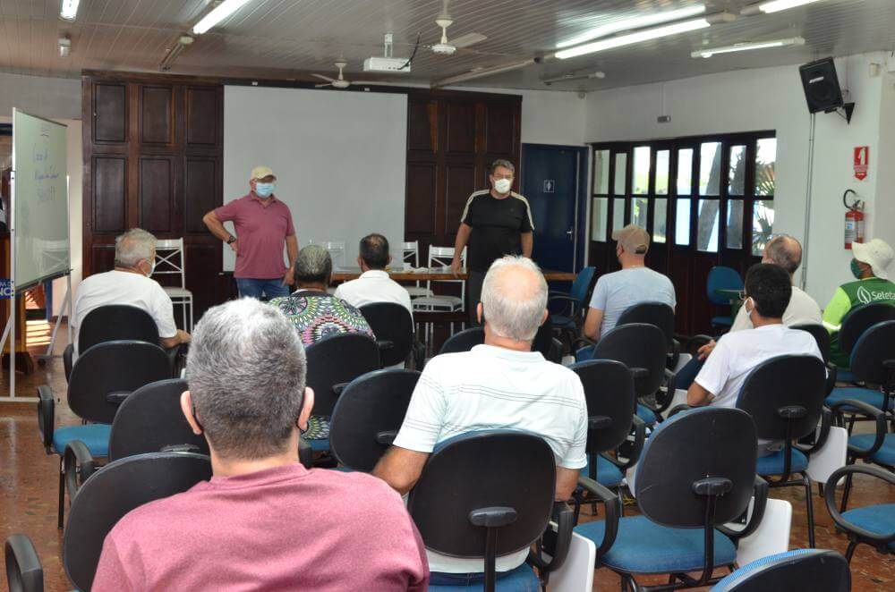 Desenvolvimento inicia curso de Apicultura