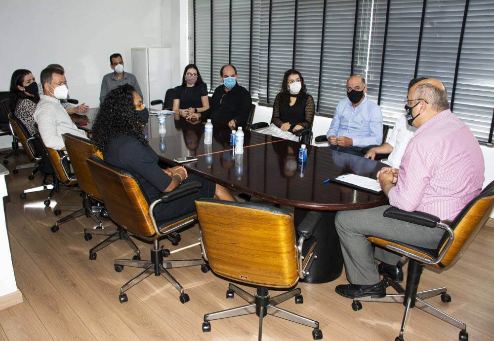 Prefeitura apresenta programa para incentivo às exportações