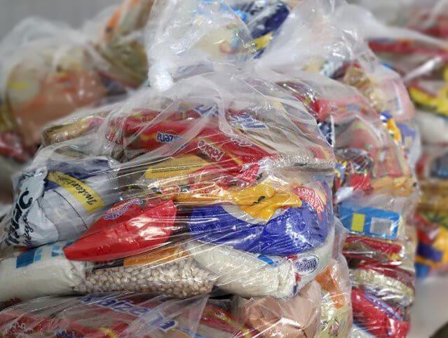 Prefeitura compra cerca de 30 mil kits de alimentos para estudantes da rede estadual