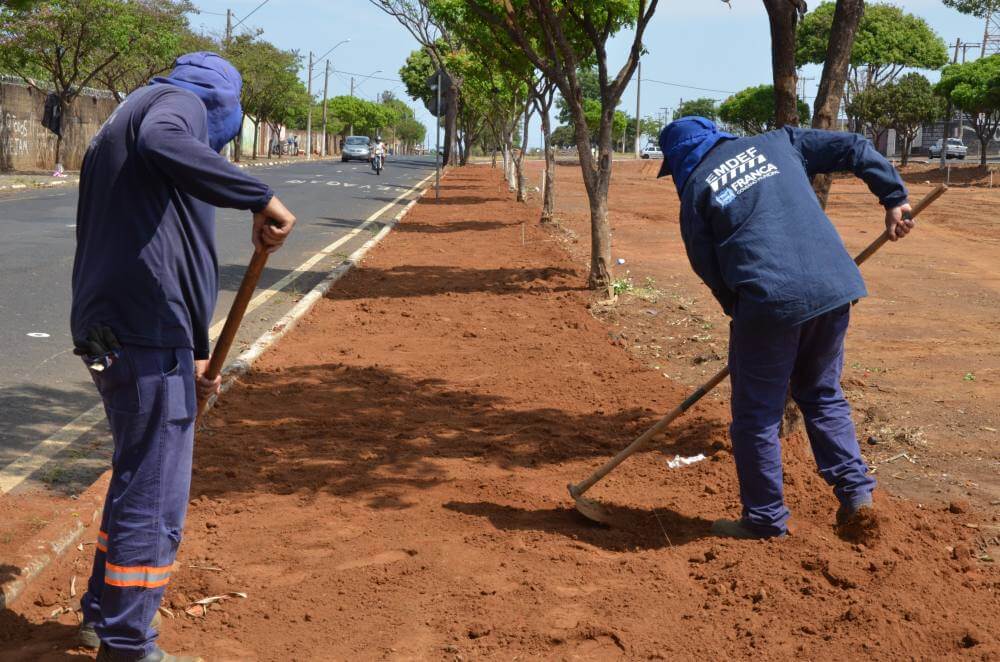 Iniciados os preparativos do futuro Centro de Esportes