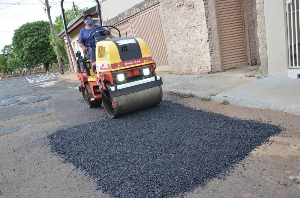 Emdef trabalha sábado e reforça operação tapa- buracos