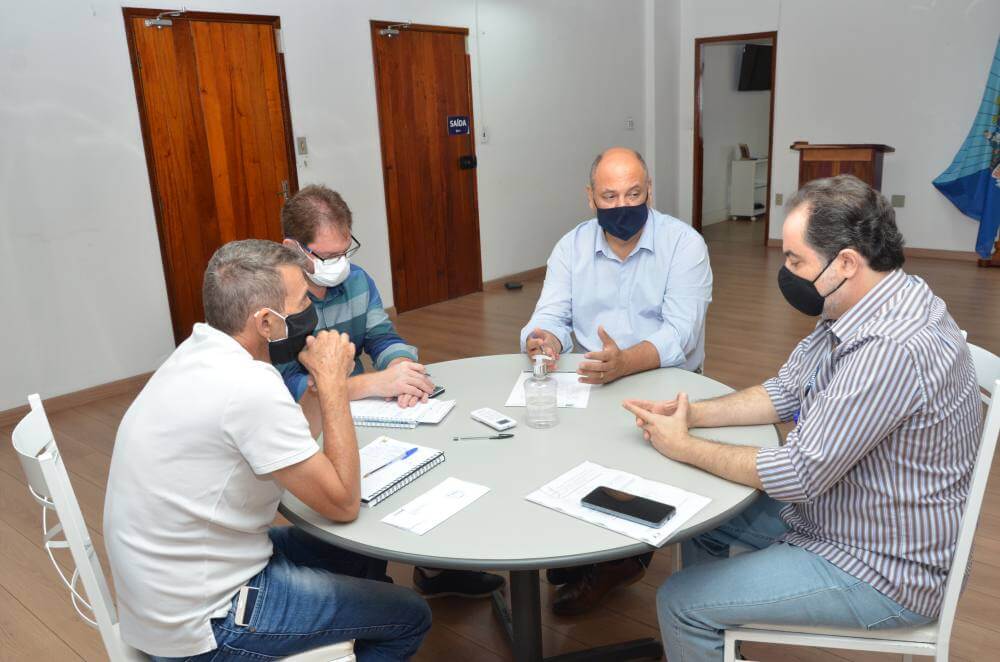 Prefeitura reativa Central de Habitação, com posto da CDHU