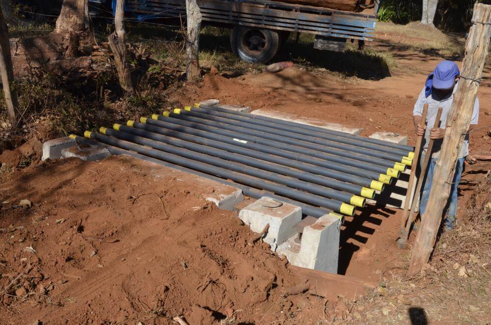 Infraestrutura prossegue com a instalação de mata-burros