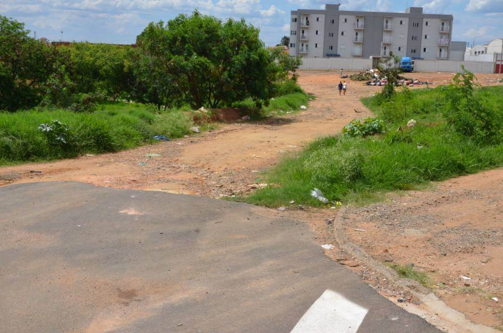 Prefeitura prepara asfaltamento de ruas no Jardim do Líbano