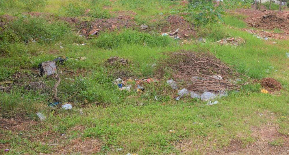 Operação limpeza avança em vários bairros da cidade