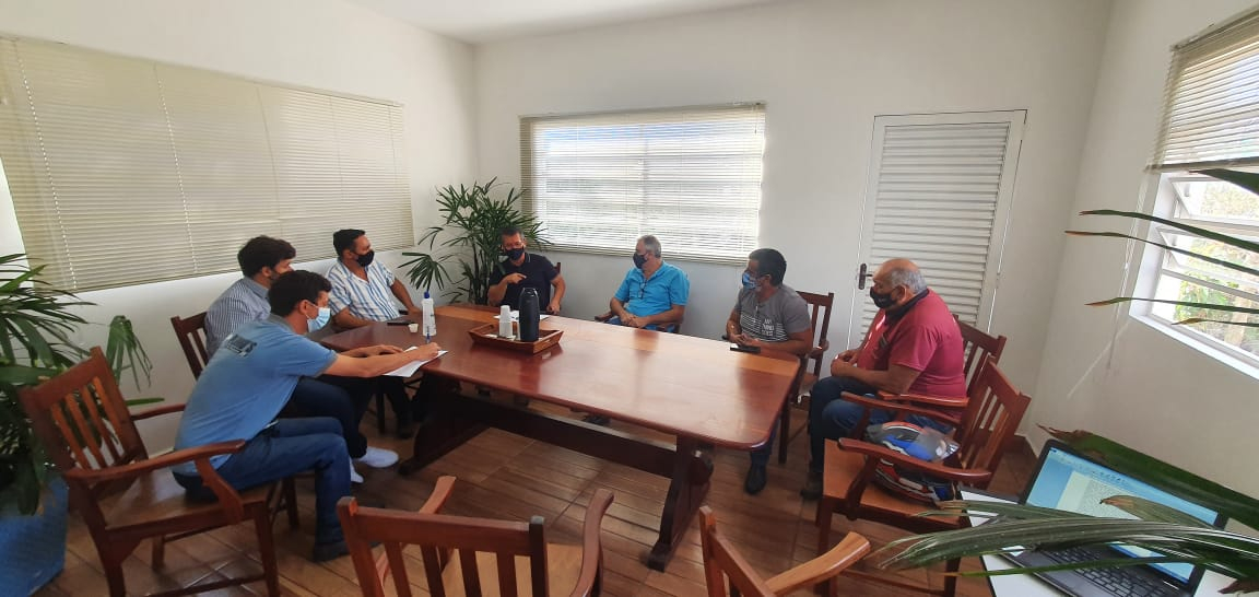 Prefeitura busca solução para destinação de resíduos de marcenarias