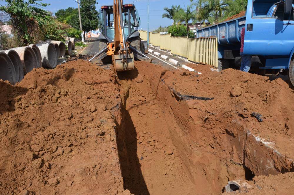 Novas galerias são instaladas em alça da General Osório