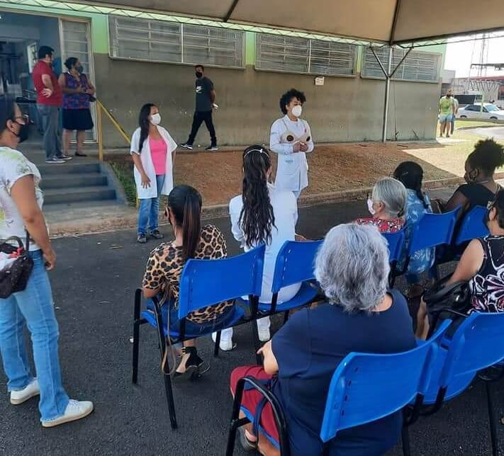 Campanha Outubro Rosa mobiliza equipes de Unidades de Saúde