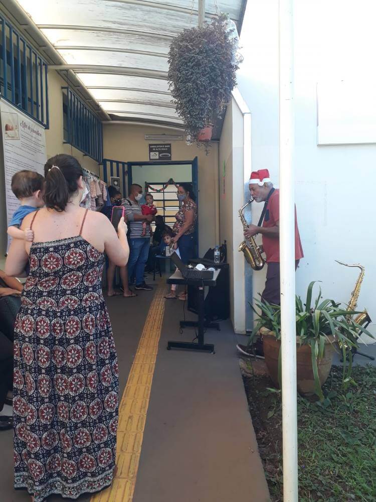 Som natalino contagia servidores do ACAR e UBS/Estação