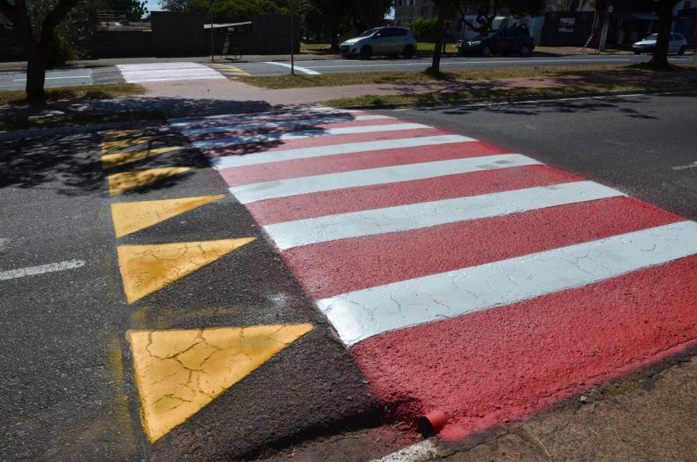 Segurança instala novas lombadas