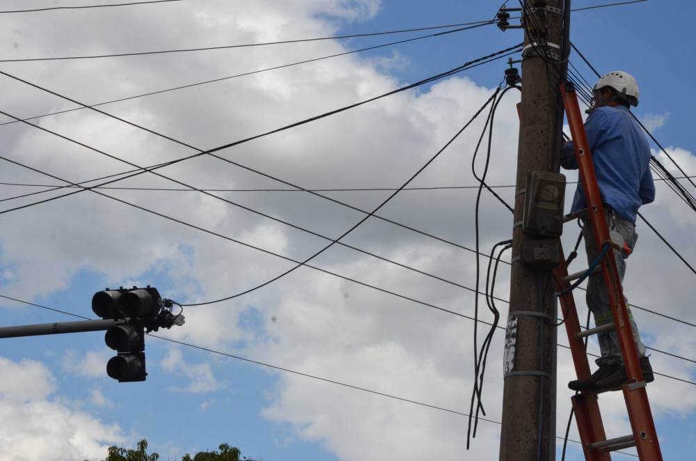 Prefeitura registra novos furtos de fiação em semáforos