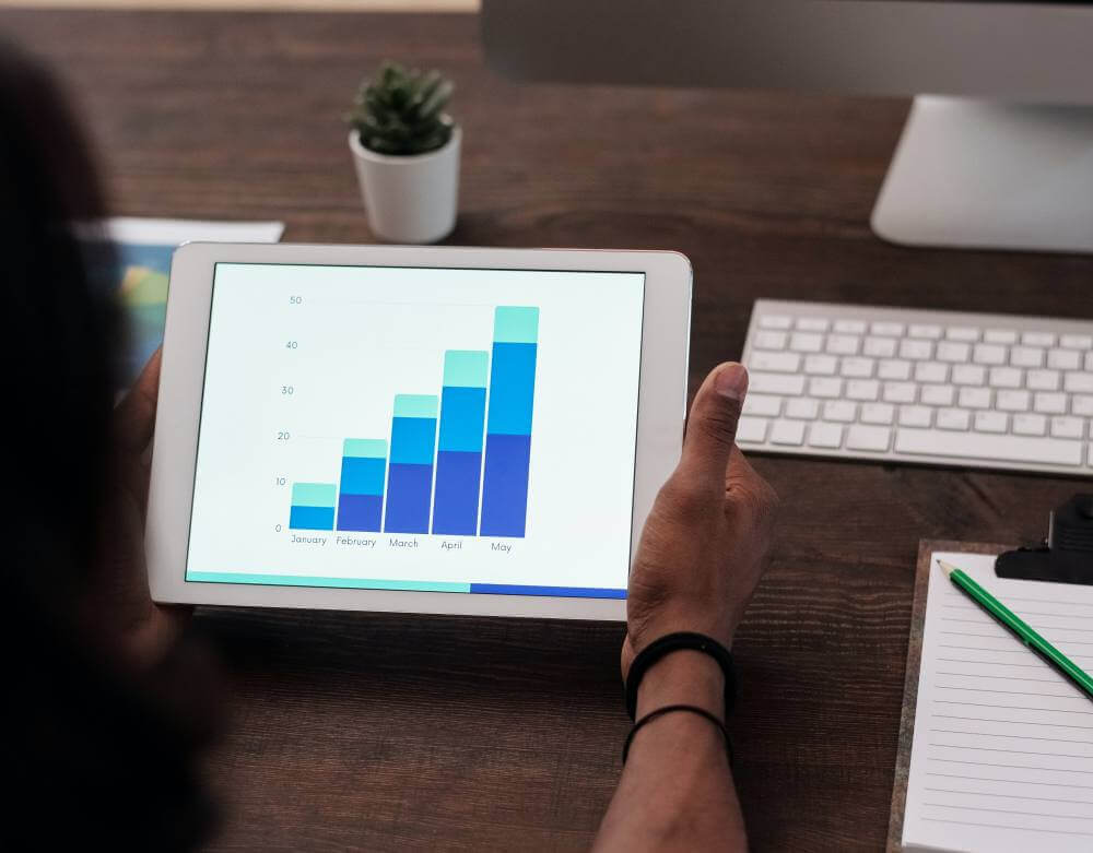 Boletim Econômico registra criação de mais de 540 vagas de emprego em abril