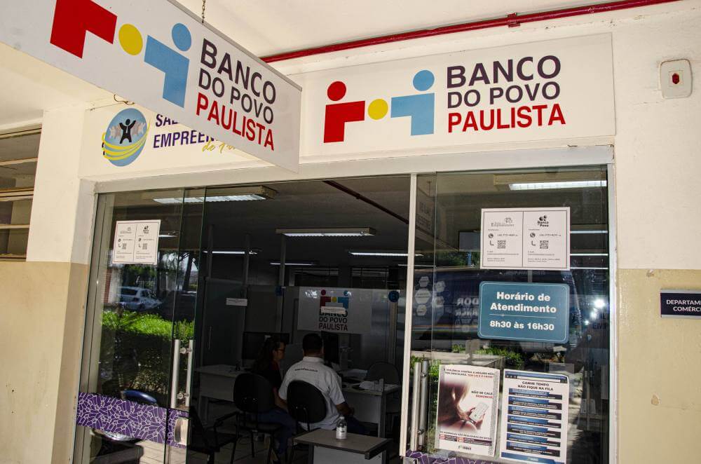 Banco do Povo oferece linha de crédito a empresários para regularizar restrição financeira