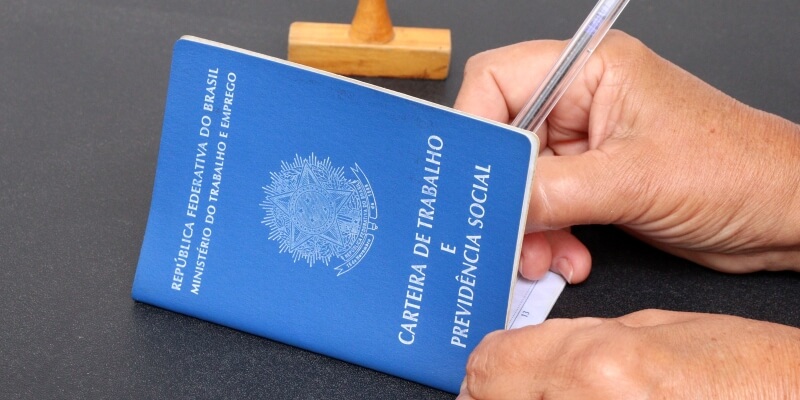 Emprega Franca oferece 129 vagas de emprego