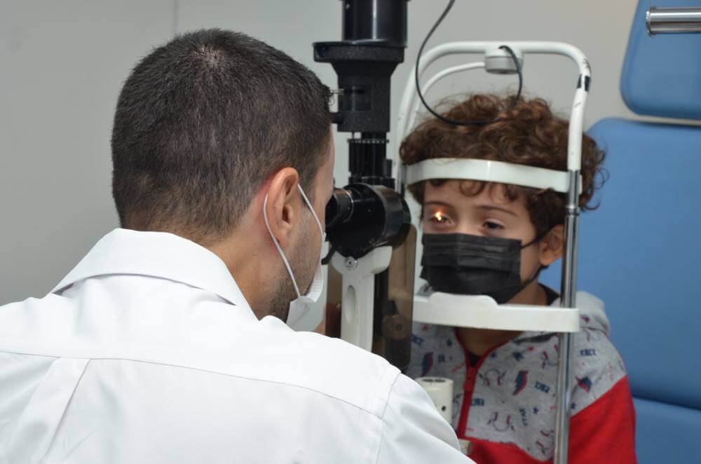 Saúde Visual atende crianças do Parque Progresso