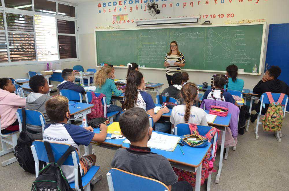 Matrículas para o 1º ano do Ensino Fundamental poderão ser feitas até sexta-feira