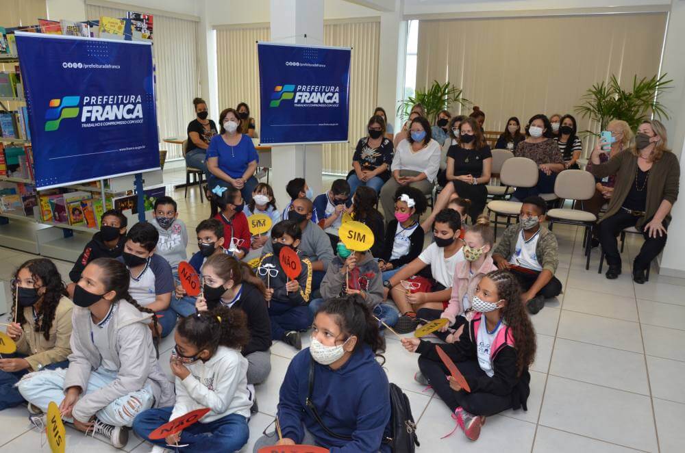 Educação inicia 1ª Mostra de Ações das Salas de Leitura